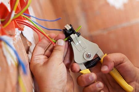 Benefits Of Hiring A Handyman For Smart Home Electrical Wiring Thumbnail